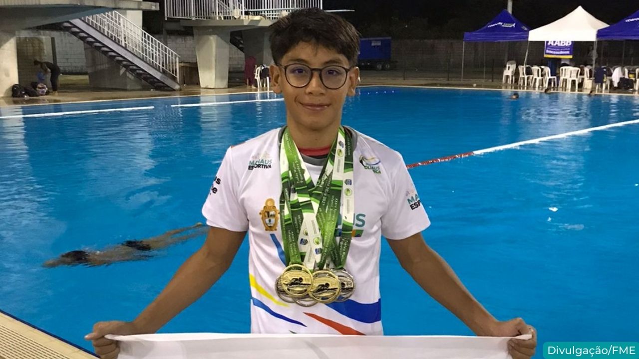 Atleta do programa “Manaus Olímpica” conquista seis medalhas e quebra  recorde no Norte-Nordeste de natação | Portal Esporte Manaus