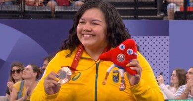 Amazonense Maria de Fátima brilha e conquista medalha de bronze nas Paralimpíadas de Paris