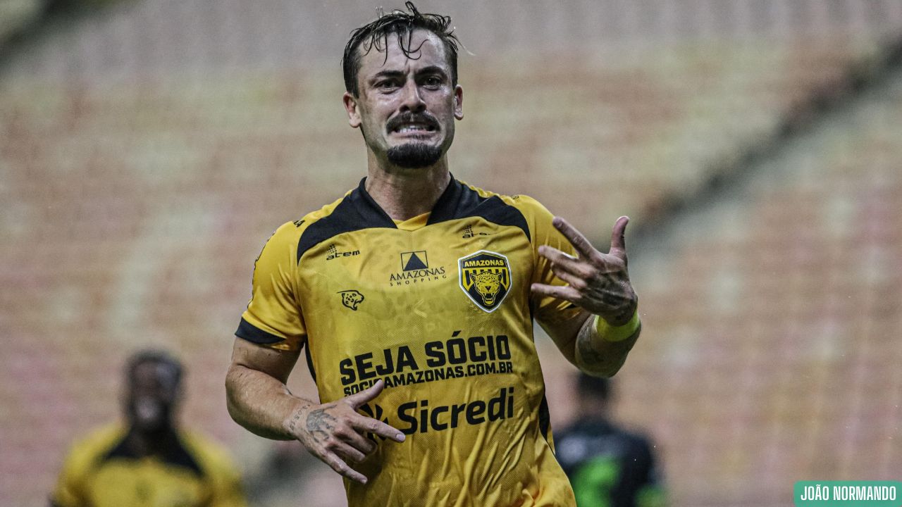 Emprestado pelo Amazonas, Gustavo Ermel é anunciado no Pelotas-RS