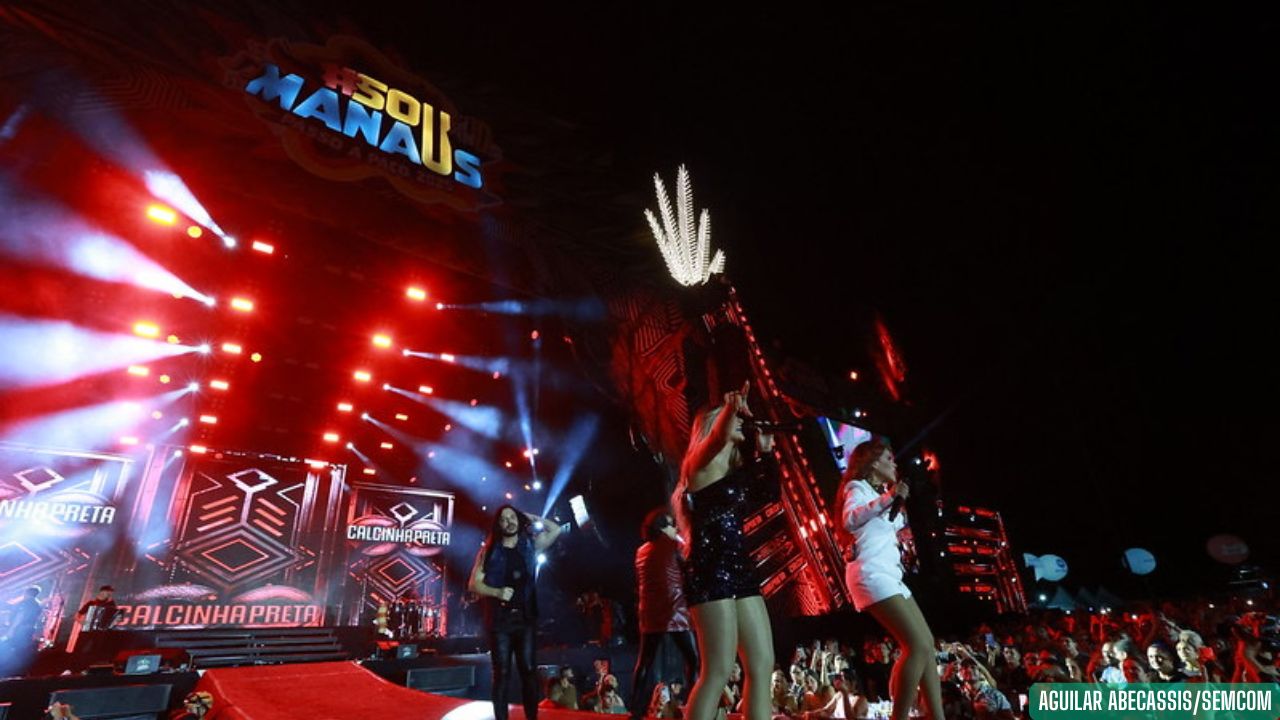 Pablo e Calcinha Preta fazem do Palco Malcher um espetáculo de romantismo e energia no #SouManaus 2025