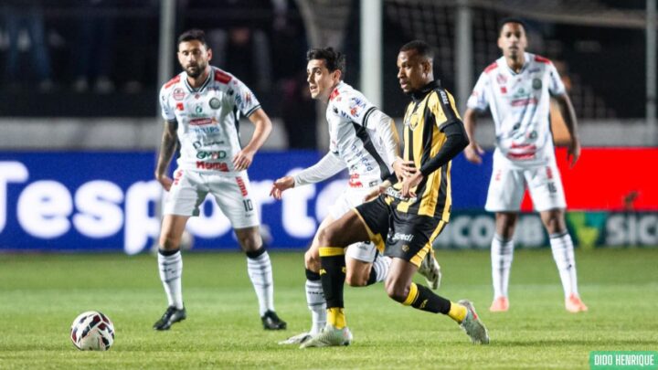 Amazonas sofre na bola parada e perde de virada para o Operário no Paraná, pela Série B