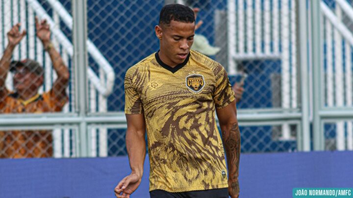 Vitão deixa o Amazonas e é anunciado como reforço do Água Santa-SP para 2026