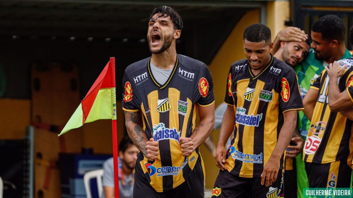 Amazonas FC oficializa atacante Ronaldo, ex-Ferroviária-SP, para 2026