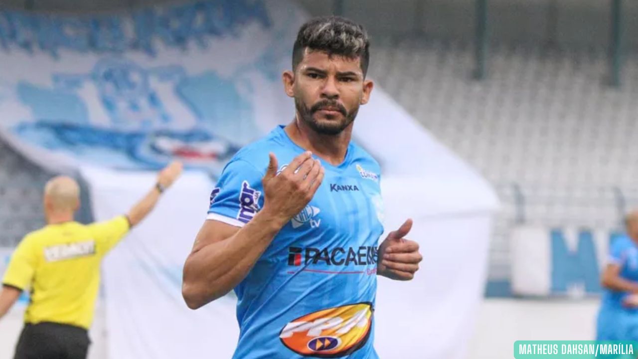 Manaus FC anuncia atacante Léo Bahia, ex-Baraúnas-RN, para a temporada 2026