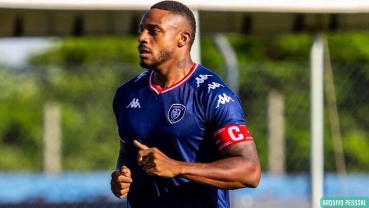Ex-Monte Azul-SP, Handerson reforça a zaga do Manaus para a temporada 2026