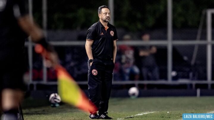 Paulinho Kobayashi destaca adaptação tática do Manauara após empate contra o Amazonas: “Cada jogo é uma história”