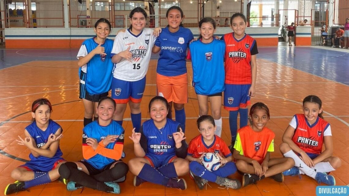 Time feminino da Panter disputa o Amazonense de fut 7 contra equipes masculinas em fato inédito no estado