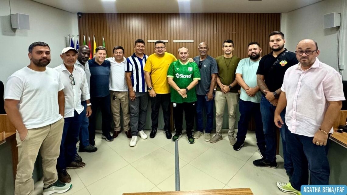 Com a participação de oito clubes, FAF realiza primeiro Conselho Técnico do Barezão Série B 2026