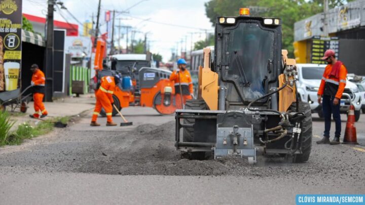 Prefeito Renato Junior inicia na zona Norte operação ‘Tapa-Buracos’ com 21 frentes de obras e 150 trabalhadores envolvidos no asfaltamento e limpeza de vias por toda cidade