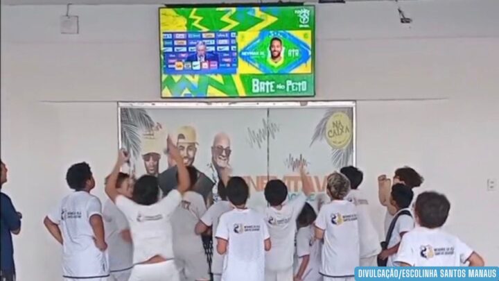 Crianças celebram convocação de Neymar na Escolinha do Santos em Manaus
