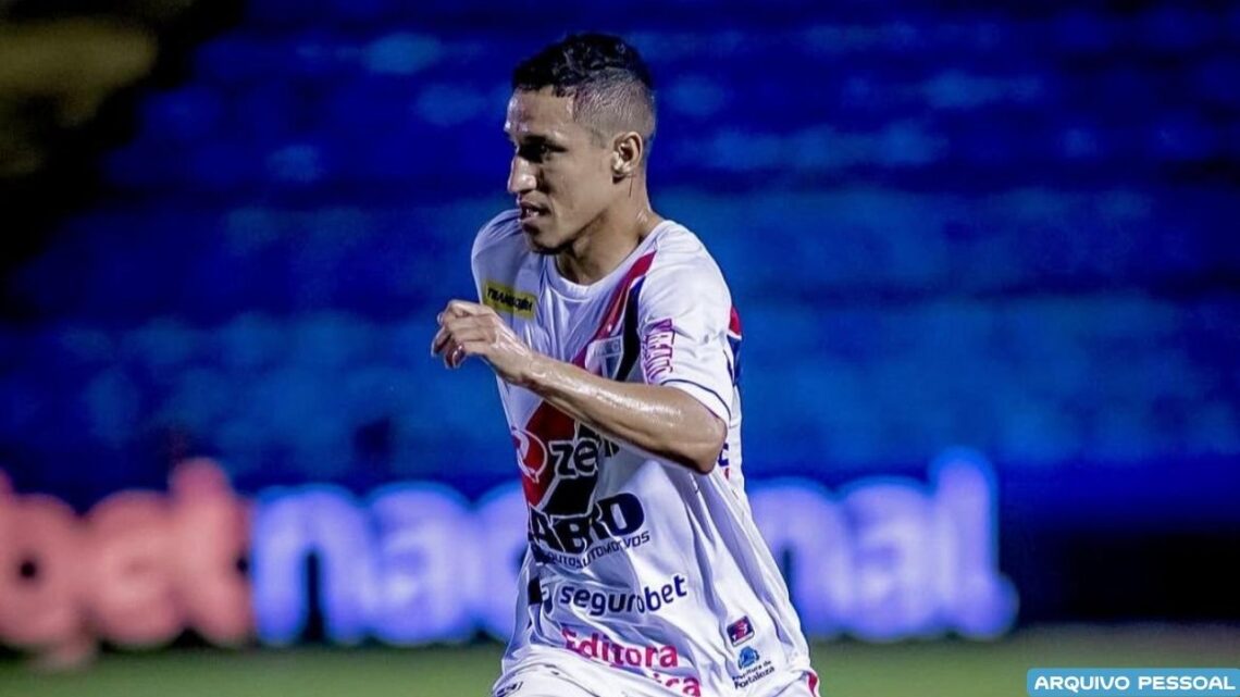 Manaus FC anuncia atacante Samuel Almeida e chega a oito jogadores confirmados para 2027