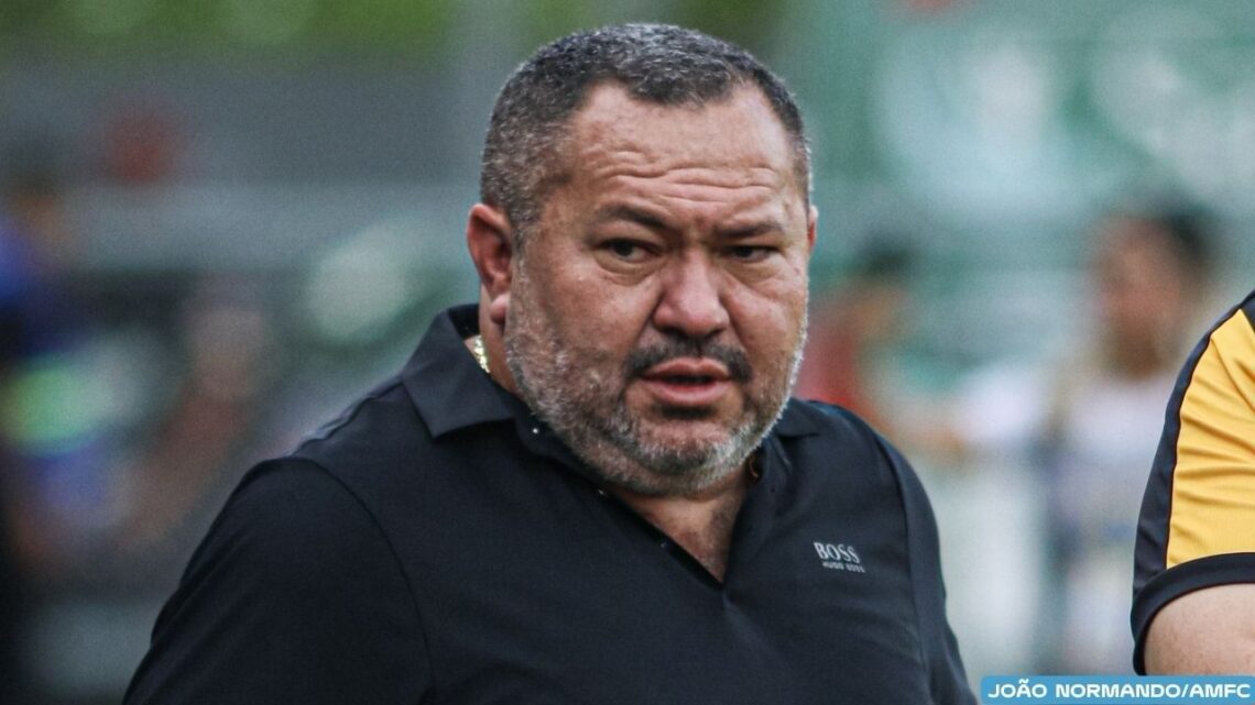 Após cobrança do elenco, Amazonas FC admite dificuldades financeiras e promete buscar soluções