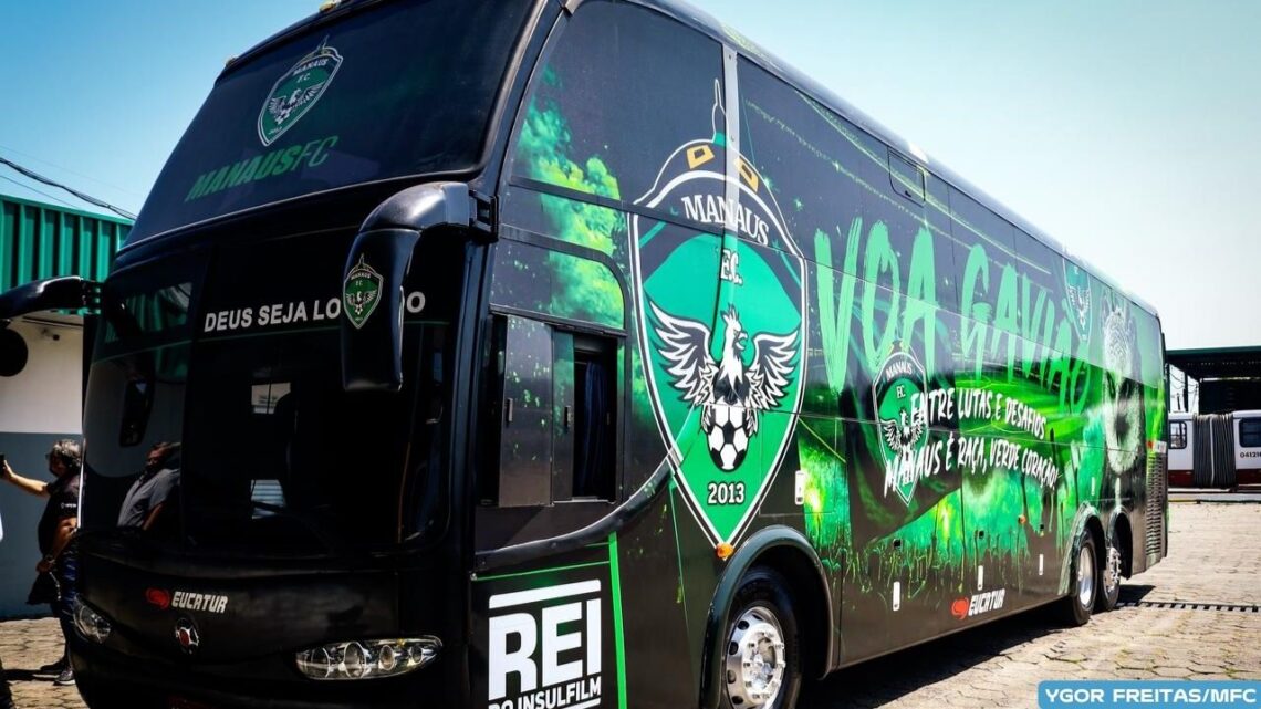 Gavião motorizado: Manaus FC recebe novo ônibus em parceria com a Eucatur