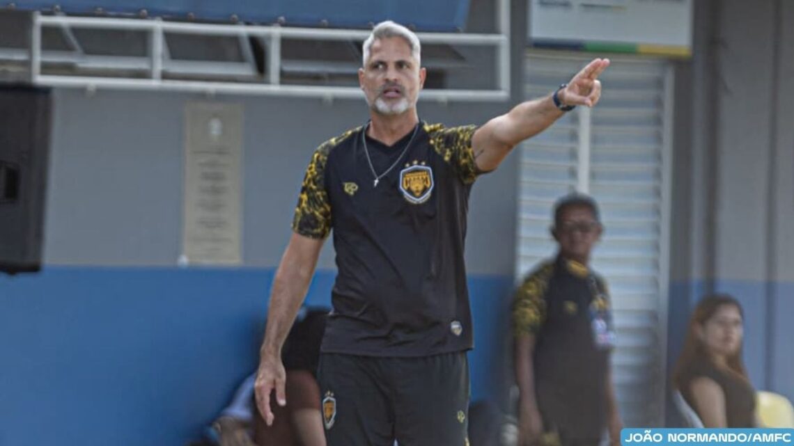 “Essa história ficará para sempre no meu coração”: técnico Rodrigo Santana se despede do Amazonas FC