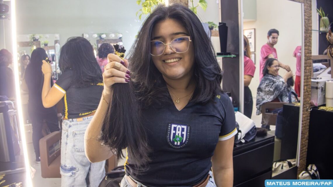 FAF participa de Corte Solidário que transforma doações de cabelo em perucas para mulheres com câncer